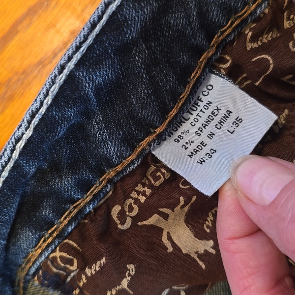 Cowgirl tuff blue jeans - Picture 5 of 6